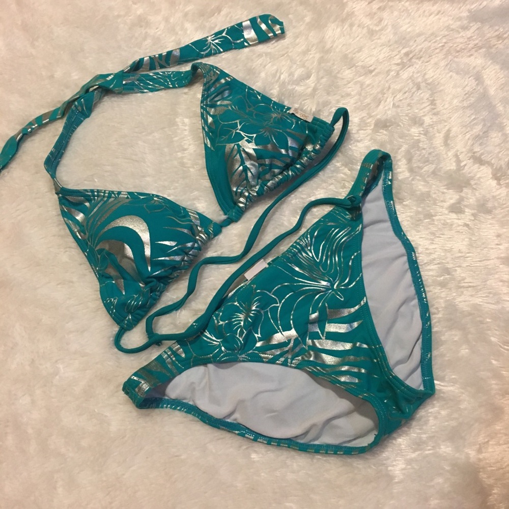 Billlabong bikini small